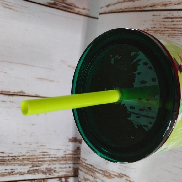 Starbucks Summer 2022 Floral Strawberry 18 oz Cold Cup‎ - Picture 3 of 8